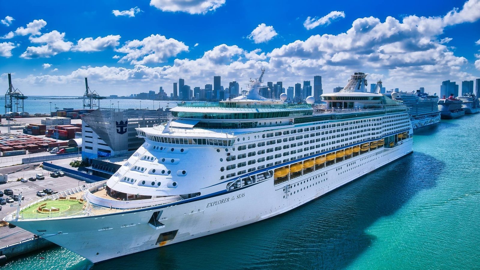 Case Studies: Successful Legacy Fleet Transformations